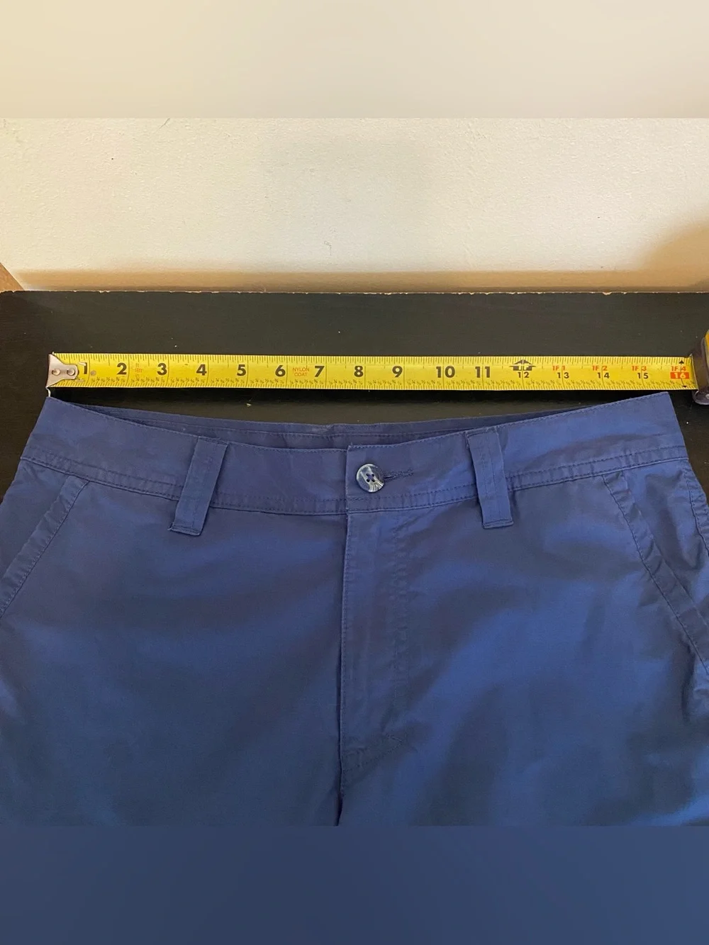 Columbia Mens 30 W 8L Chino Shorts Blue Casual Outdoor Pockets Golf 8” Inseam